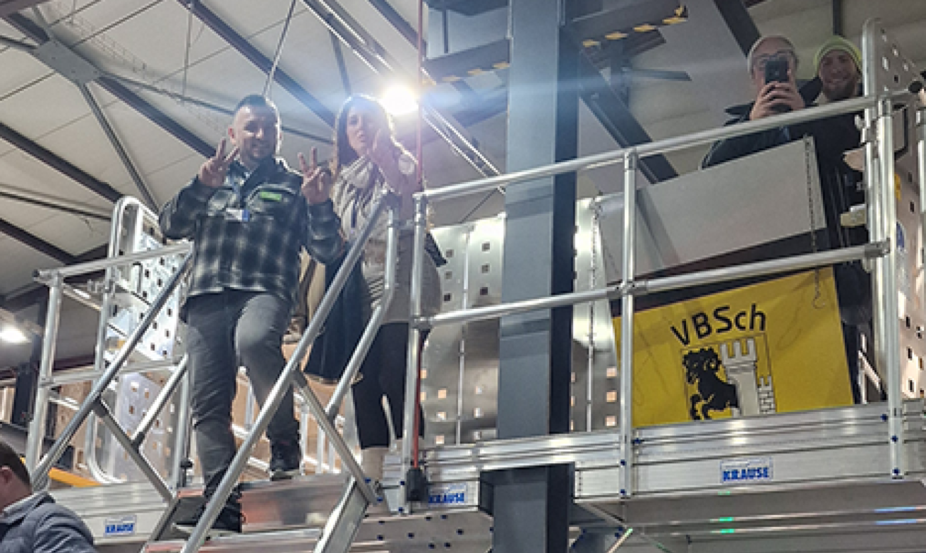 zB. Alumni Führung bei der Carrosserie Hess AG in Bellach