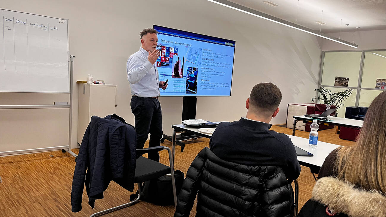 Supply Chain Management live!