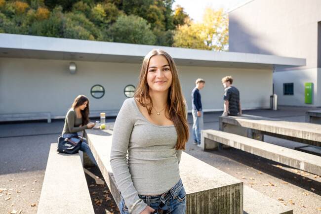 Lehre Kaufleute mit BM1 beim zB.